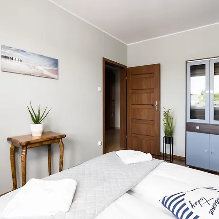 Daire Rezerwat Zurawiniec By Renters